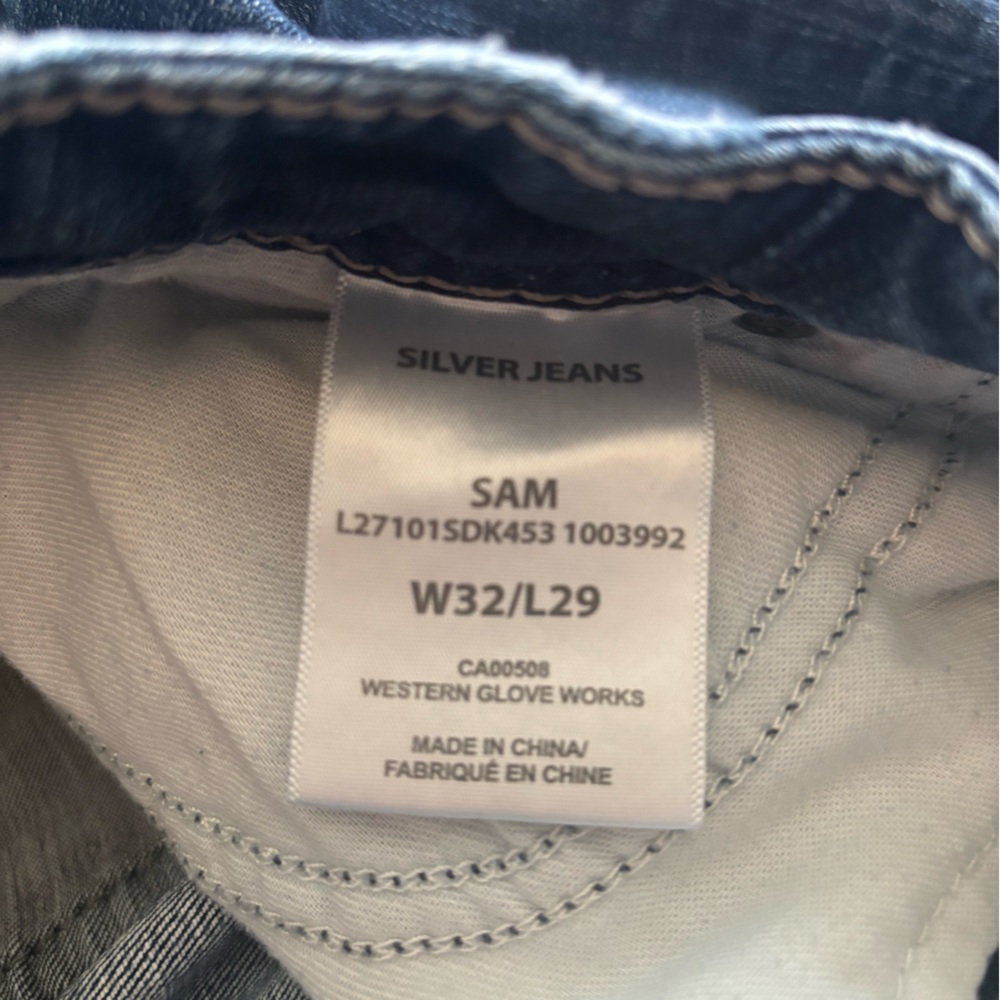 Silver Boyfriend Jeans 32x29 - Picture 2 of 3
